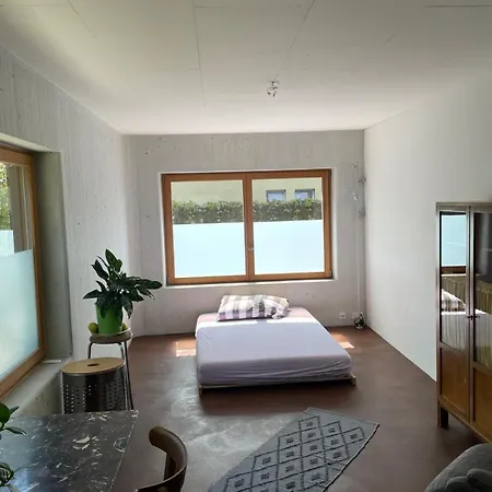 Wunderschoenes Zimmer In Der Naehe Flusses Bed & Breakfast Bern